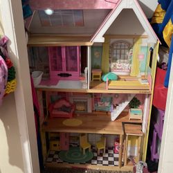 Doll House