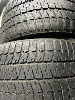 255/35R18 Bridgestone