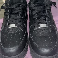 Black Supreme Air Force 1s