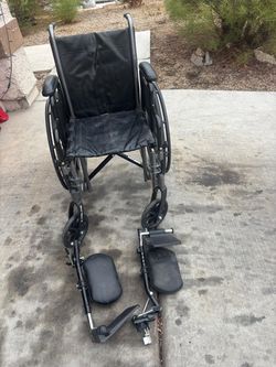 Silla para enfermos con sus pies