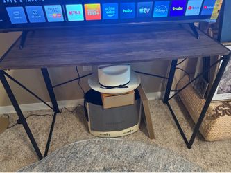 Foldable table/desk x2