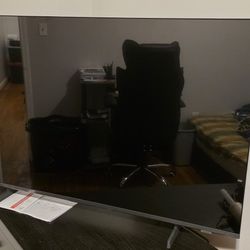 Samsung 4K UHD 43' Smart TV