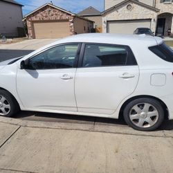 2009 Toyota Matrix - 197k