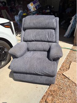 Premium Laz E Boy recliner