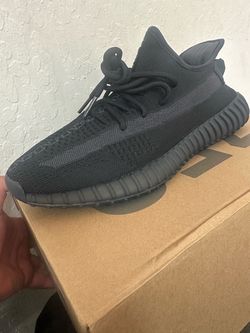 Adidas Yeezy Boost 350 V2 All Black
