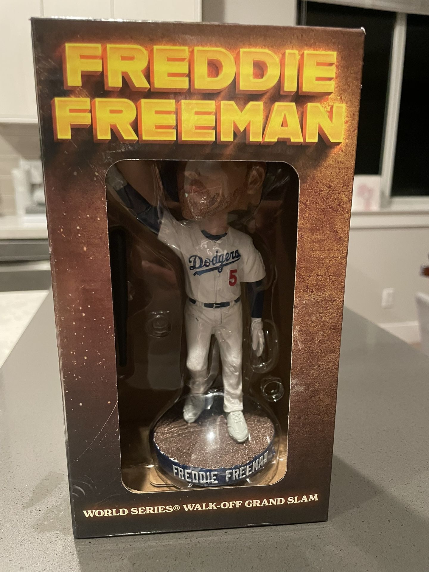 FREDDIE FREEMAN WS WALK OFF GRAND SLAM BOBBLEHEAD