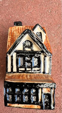 Britain In Miniature - Tey Pottery - Anna Sewell house Birth Hainford Norfolk