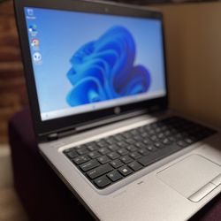 HP 14 INCH LAPTOP WITH WINDOWS 11 