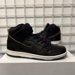 Nike SB Dunk High Cavs Size 8