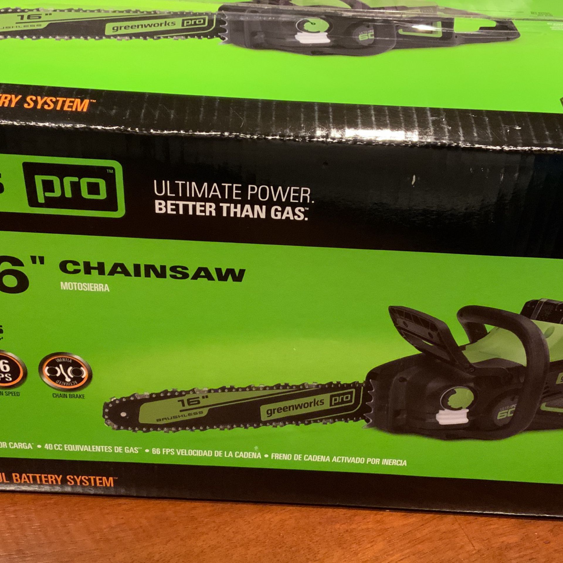 Selling New Greeenworks Chainsaw With Battery And Charger