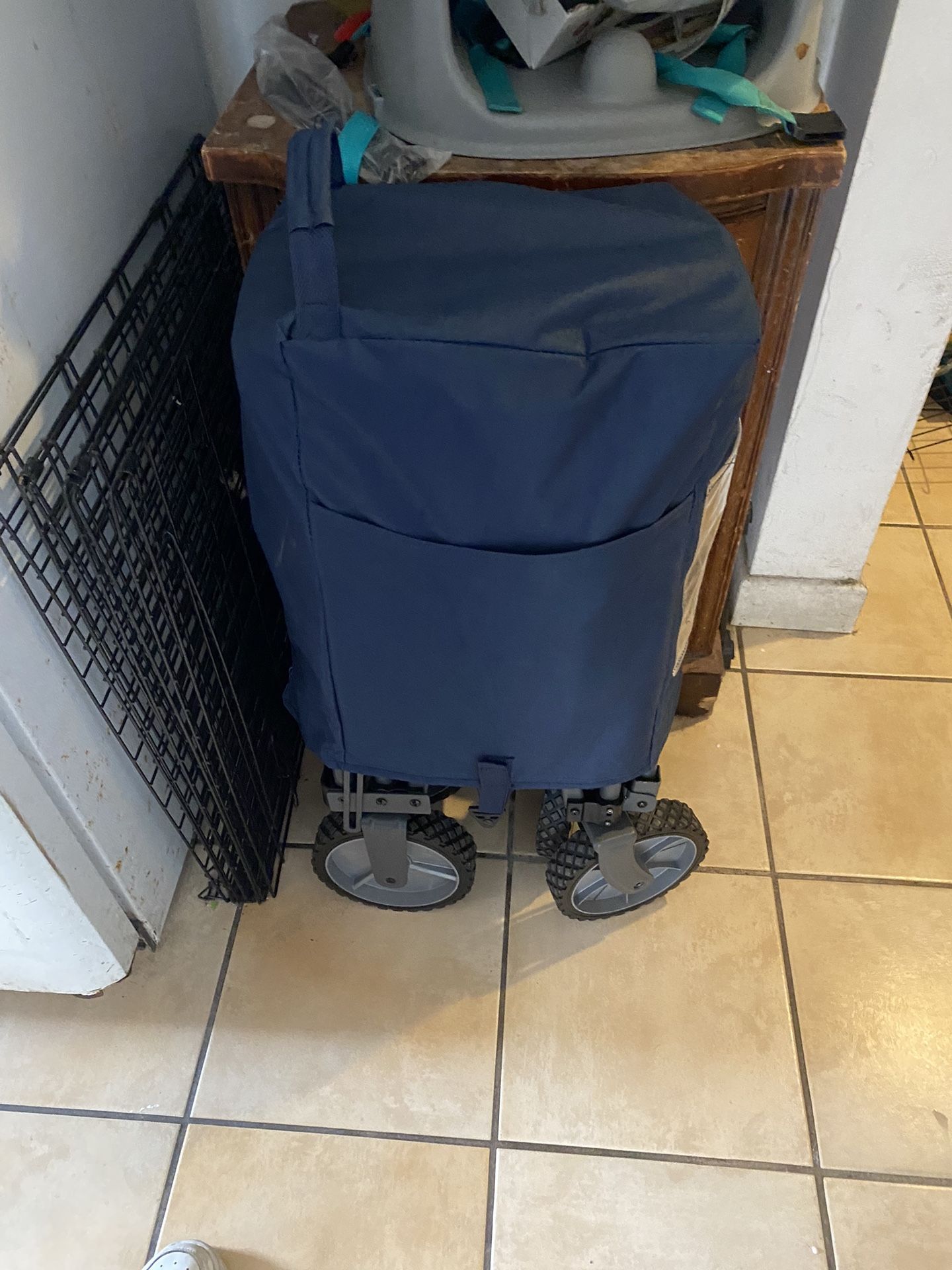 Arcadia Trail Pet Wagon