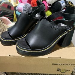Women’s Dr. Martens Sandals 
