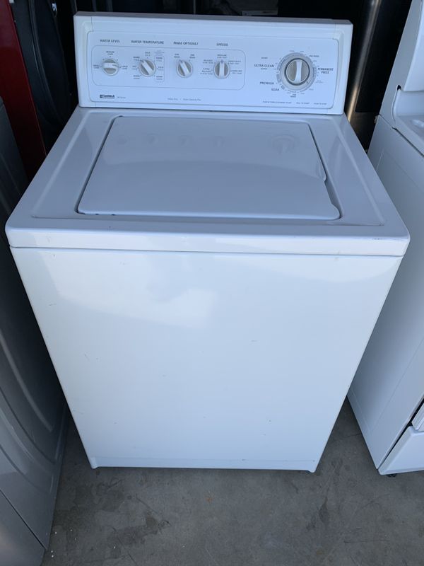 Kenmore brand large capacity washer machine for Sale in Moreno Valley