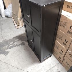 Accent Cabinet 