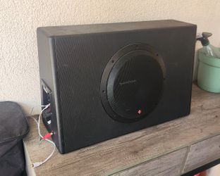 Rockford Fosgate Powered Subwoofer