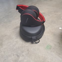 PowerLocus Wireless Head Phones! $40.. Must Go