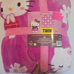 💖 Hello Kitty Twin Blanket 💖 