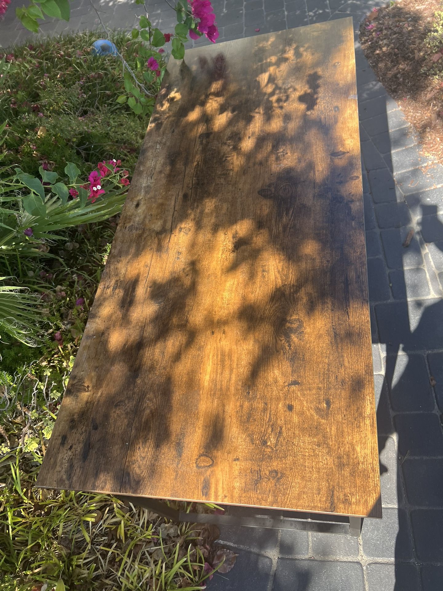 Free Desk