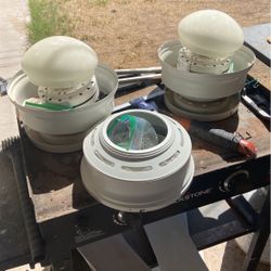 4 Fans With Parts To Reassemble 