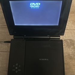 Portable DVD player