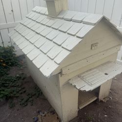 Dog House 