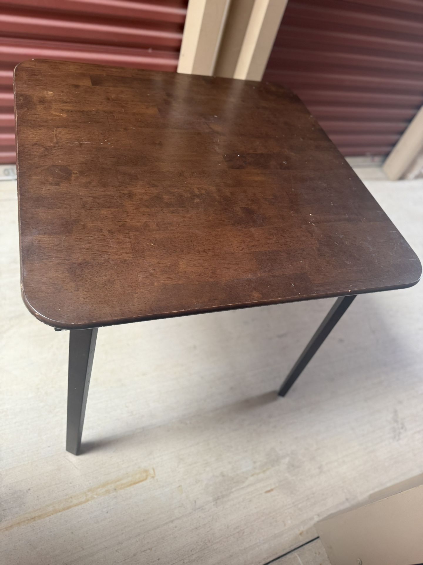 Studio living Dining Table
