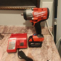 Impact Milwaukee M18 FUEL 1/2 new with battery and charger firm price