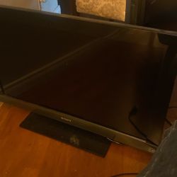 TV SONY. 32 Inches