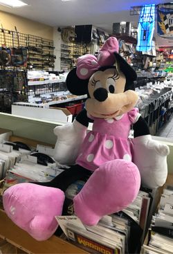 Large Minnie Mouse Doll - New with tag