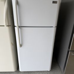 Top Freezer Refrigerator