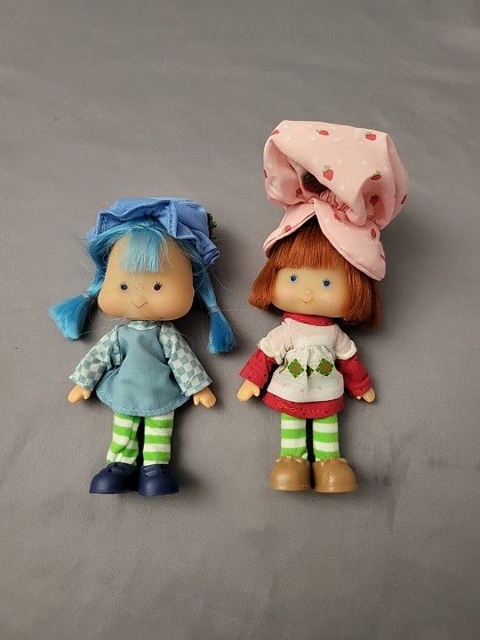 Strawberry Shortcake & Blueberry Muffin 2015 35th Anniversary Dolls Scented (Q)