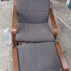 Gray Poang Lounge Chair With Ottoman