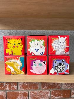 Pokemon Burger King 23 karate gold plated pokemon car