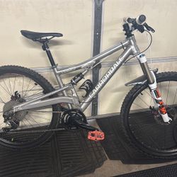 Cannondale Mountain Bike Size Small
