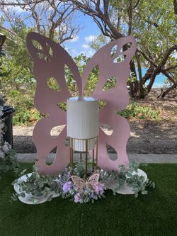 Backdrop With Flower