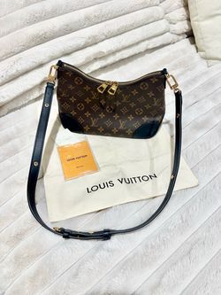 Louis Vuitton (faux)