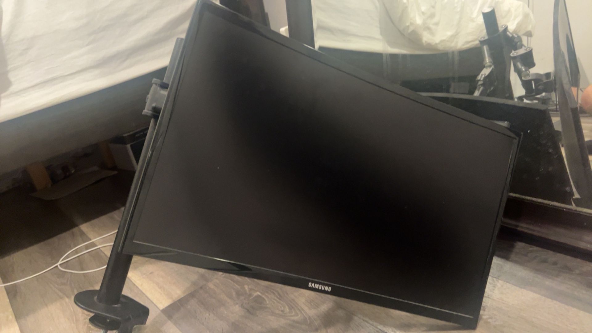Samsung F390 series