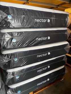 Nectar Queen Size Mattress Memory Foam