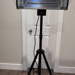 Like New Tradesman 1500 Watt Heater Tripod Combo