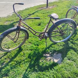 Old Bike Schwinn 
