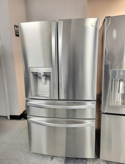 Kenmore Elite 4‑Door French Door Fridge – Stainless, Ice/Water