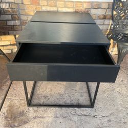 Black Desks With Drawer
