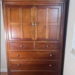 Cherry wood dresser