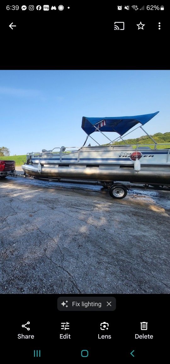 21' TRACKER Marine Fishin Barge