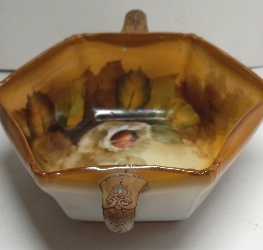 Vintage Nippon Japan Hand Painted Bowl Porcelain Moriage Trimmed Handles READ