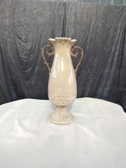 Vase made in the Philippines