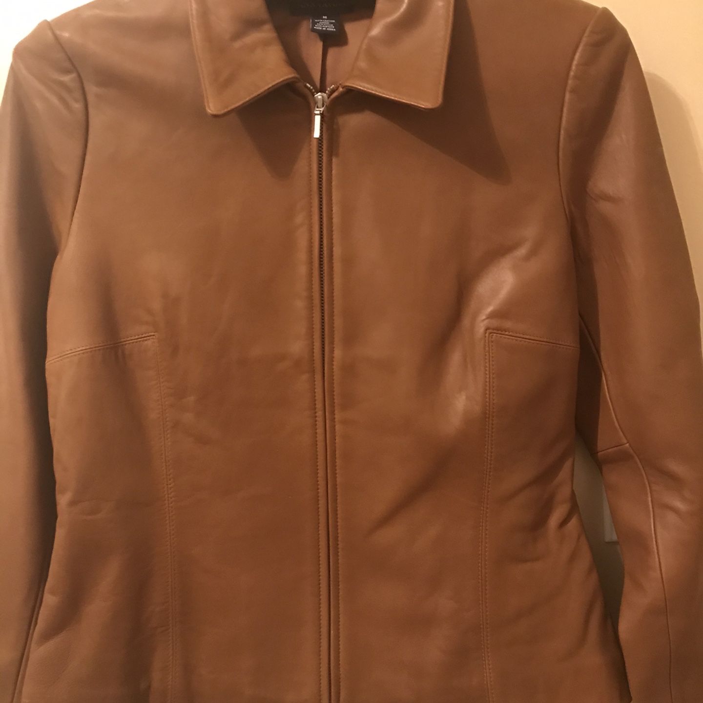 Ann Taylor Carmel Leather Med