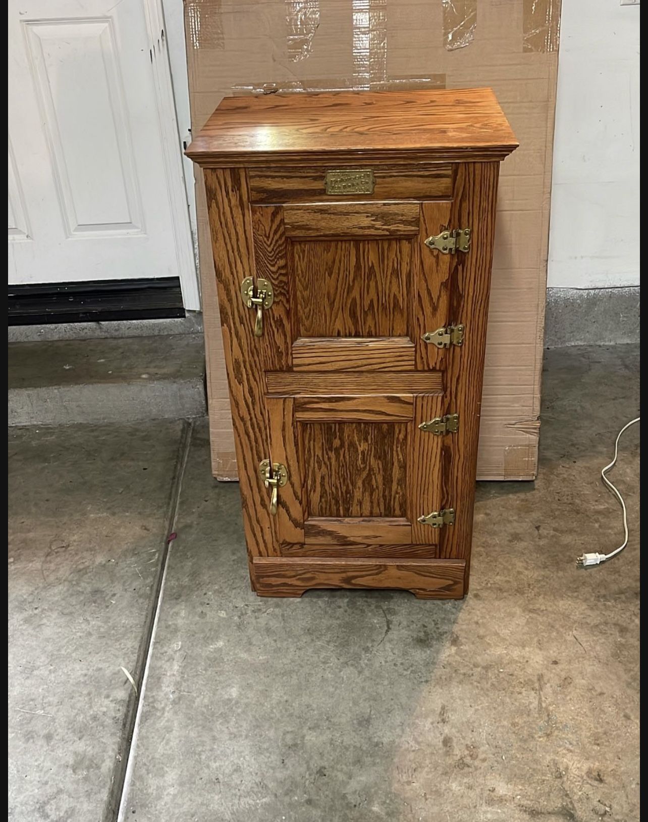 Vintage Ice Box By Belwoods boks Co.