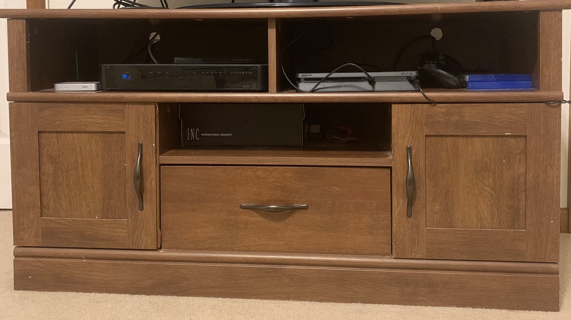 Tv stand