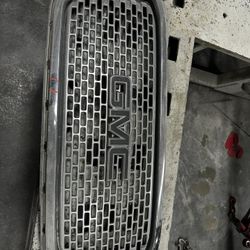 GMC Yukon Grill
